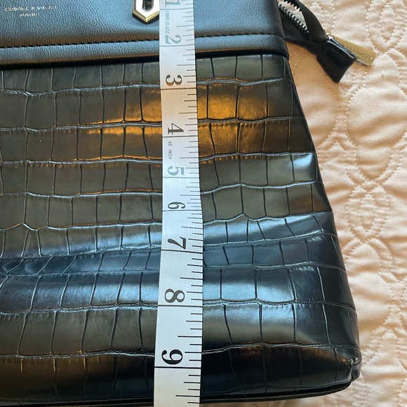 5 for $15 Beautiful David jones handbag NWOT - Picture 3 of 8